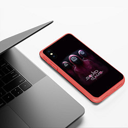 Чехол iPhone XS Max матовый SQUID GAME ИГРА В КАЛЬМАРА СОТРУДНИКИ, цвет: 3D-красный — фото 2
