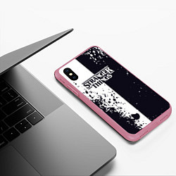 Чехол iPhone XS Max матовый STRANGER THINGS ОЧЕНЬ СТРАННЫЕ ДЕЛА ДВА ЦВЕТА, цвет: 3D-малиновый — фото 2