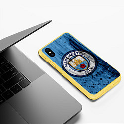 Чехол iPhone XS Max матовый Манчестер Сити Лого, цвет: 3D-желтый — фото 2