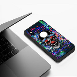 Чехол iPhone XS Max матовый Злой клоун на фоне городской рекламы, цвет: 3D-черный — фото 2