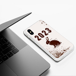 Чехол iPhone XS Max матовый 2023 Кролик силуэт на светлом, цвет: 3D-белый — фото 2