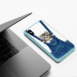 Чехол iPhone XS Max матовый Котенок в кармане комбинезона, цвет: 3D-мятный — фото 2