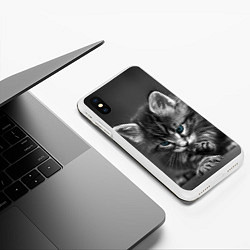 Чехол iPhone XS Max матовый Голубоглазый котенок, цвет: 3D-белый — фото 2