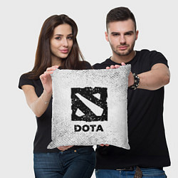 Подушка квадратная Dota с потертостями на светлом фоне, цвет: 3D-принт — фото 2