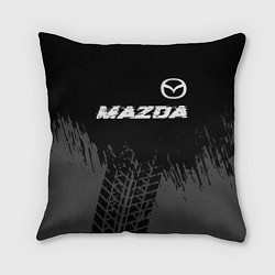 Подушка квадратная Mazda speed на темном фоне со следами шин: символ, цвет: 3D-принт