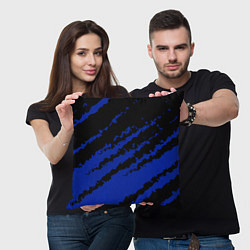 Подушка квадратная The color is black and blue, цвет: 3D-принт — фото 2