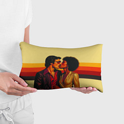 Подушка-антистресс Диско поцелуй поп-арт 1970-е, цвет: 3D-принт — фото 2