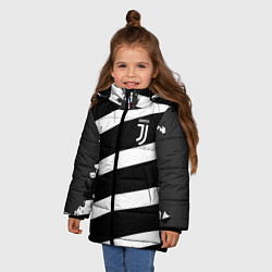 Куртка зимняя для девочки Juve: B&W Lines, цвет: 3D-черный — фото 2