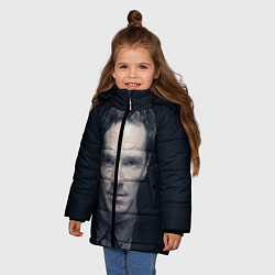 Куртка зимняя для девочки Benedict Cumberbatch, цвет: 3D-черный — фото 2