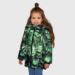 Куртка зимняя для девочки ЛИСТЬЯ, цвет: 3D-черный — фото 2