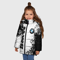 Куртка зимняя для девочки BMW БМВ РАЗРЕЗАННОЕ ЛОГО, цвет: 3D-светло-серый — фото 2