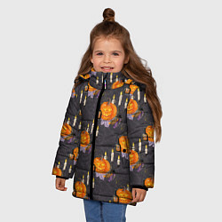 Куртка зимняя для девочки Хэллоуин - тыквы и свечи, цвет: 3D-черный — фото 2