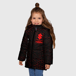 Куртка зимняя для девочки SUZUKI Suzuki Графика, цвет: 3D-черный — фото 2