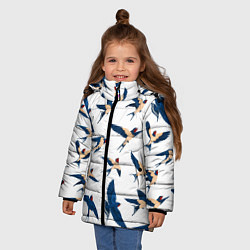 Куртка зимняя для девочки Ласточки парят в небе, цвет: 3D-светло-серый — фото 2