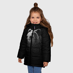 Куртка зимняя для девочки Взгляд мишки, цвет: 3D-черный — фото 2