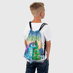 Рюкзак-мешок Дракон у елки 2024, цвет: 3D-принт — фото 2