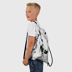 Рюкзак-мешок Лошадь белая на ветру, цвет: 3D-принт — фото 2