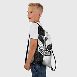 Рюкзак-мешок Волки воины и знак молот тора в рунах, цвет: 3D-принт — фото 2