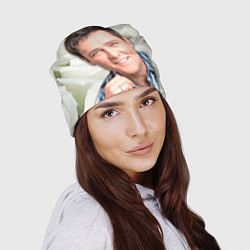 Шапка Юрий Шатунов на фоне белых роз, цвет: 3D-принт — фото 2