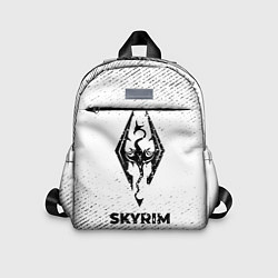 Детский рюкзак Skyrim с потертостями на светлом фоне