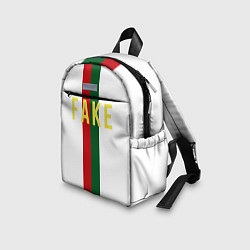 Детский рюкзак Зелёная и красная полосы с надписью Fake, цвет: 3D-принт — фото 2