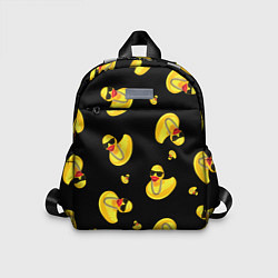 Детский рюкзак Жёлтая уточка в в темных очках и цепочке на черном, цвет: 3D-принт