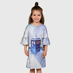 Платье клеш для девочки ТАРДИС В СНЕГУ, цвет: 3D-принт — фото 2