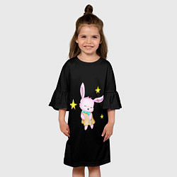 Платье клеш для девочки Крольчонок танцует со звёздами на чёрном фоне, цвет: 3D-принт — фото 2