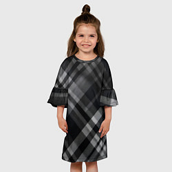 Платье клеш для девочки Черно-белая диагональная клетка в шотландском стил, цвет: 3D-принт — фото 2