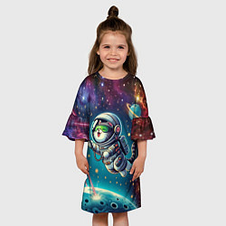 Платье клеш для девочки Котик в космосе с лазерным пистолетом, цвет: 3D-принт — фото 2