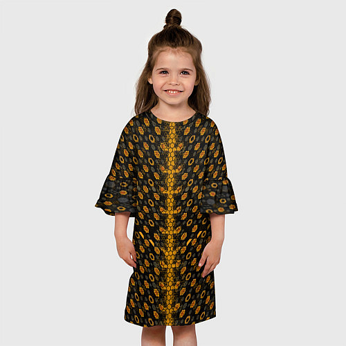Детское платье Жёлтые киберпанк ячейки на чёрном фоне / 3D-принт – фото 3