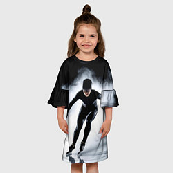 Платье клеш для девочки Скоростной бег на коньках в черном, цвет: 3D-принт — фото 2