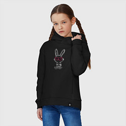 Толстовка оверсайз детская Кролик в розовых очках, цвет: черный — фото 2