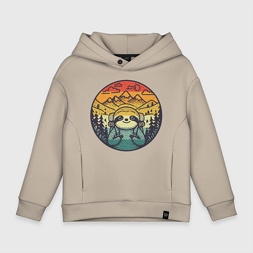 Детское худи оверсайз Ленивец турист путешествует с рюкзаком / Миндальный – фото 1