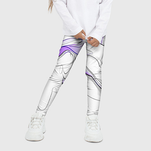 Детские легинсы Черные и фиолетовые линии на белом / 3D-принт – фото 3