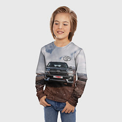 Лонгслив детский Toyota Land Cruiser in the mountains, цвет: 3D-принт — фото 2