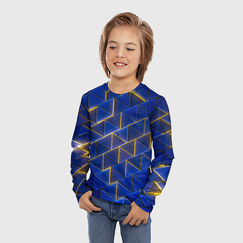 Детский лонгслив Синие треугольники и жёлтый свет / 3D-принт – фото 3