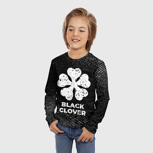 Детский лонгслив Black Clover с потертостями на темном фоне / 3D-принт – фото 3
