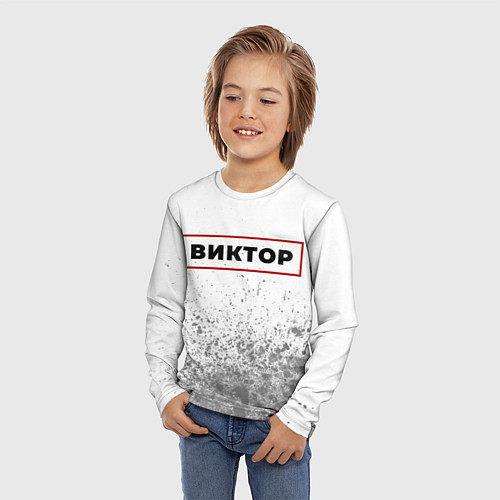 Детский лонгслив Виктор - в красной рамке на светлом / 3D-принт – фото 3