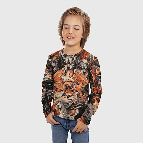 Детский лонгслив Логотип Queen на фоне мифических животных / 3D-принт – фото 3