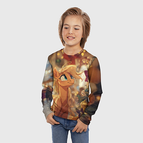 Детский лонгслив Милая лошадка любуется елкой / 3D-принт – фото 3