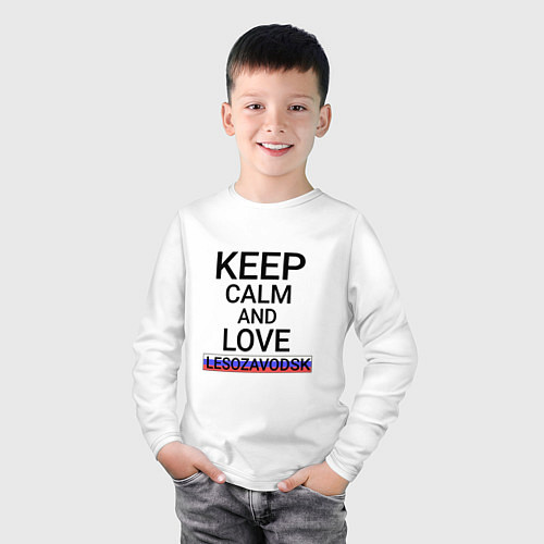 Детский лонгслив Keep calm Lesozavodsk Лесозаводск / Белый – фото 3