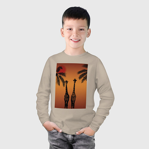 Детский лонгслив Жирафы и пальмы на закате / Миндальный – фото 3