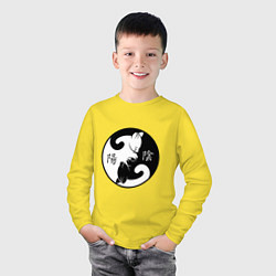 Лонгслив хлопковый детский Инь-Янь коты с иероглифами, цвет: желтый — фото 2