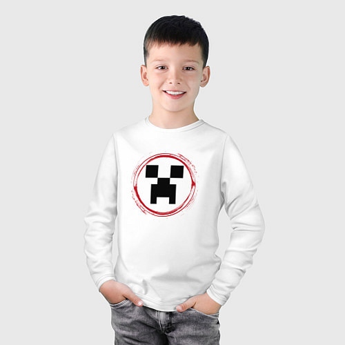 Детский лонгслив Символ Minecraft и красная краска вокруг / Белый – фото 3