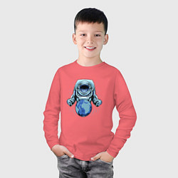 Лонгслив хлопковый детский Космонавт с планетой, цвет: коралловый — фото 2