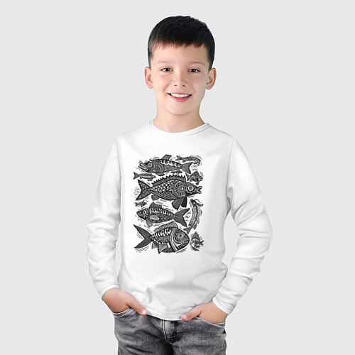 Детский лонгслив Рыбы в народном стиле с орнаментами / Белый – фото 3