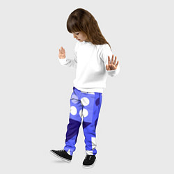 Брюки детские Геометрические синие, фиолетовые и белые фигуры, цвет: 3D-принт — фото 2