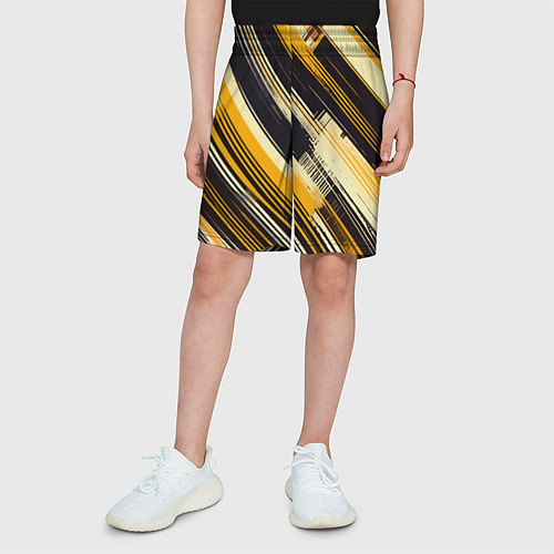 Детские шорты Жёлтые диагональные полосы на чёрном фоне / 3D-принт – фото 3