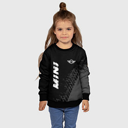 Свитшот детский Mini speed на темном фоне со следами шин: надпись,, цвет: 3D-черный — фото 2